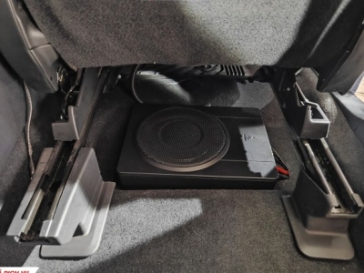 Loa Sub gầm ghế FOCAL Inside Isub Active cao cấp