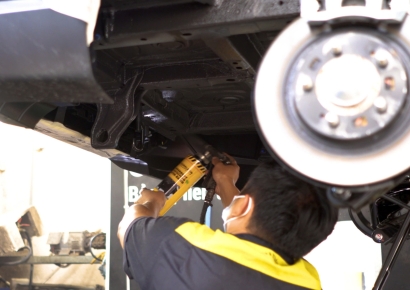 dich-vu-son-phu-gam-o-to