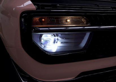 do-den-o-to-vinfast-vf3-tai-ba-ria-vung-tau-nang-cap-anh-sang-chuyen-nghiep